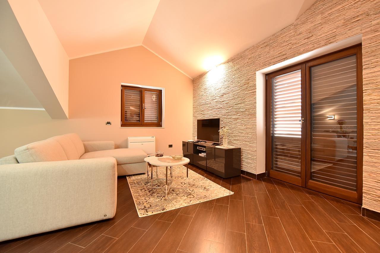 Maniva Penthouse By The Sea Apartamento Kotor Exterior foto